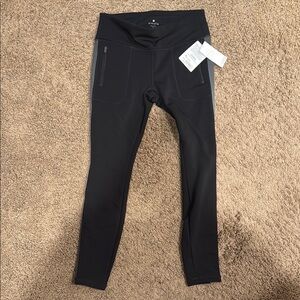 Athleta Street to Summit Tech Stretch Tight Black Reflective Legging NWT SIZE M